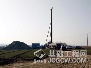 河北临西万辉150兆瓦风电场首台风机桩基开始施工